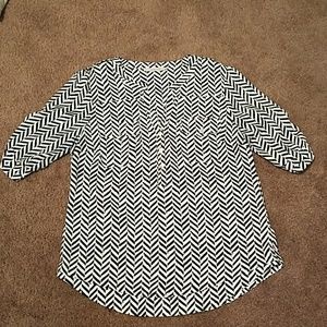 Black and white chevron top